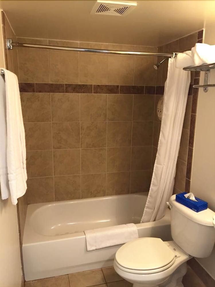 Hotel Oceans 2700 Virginia Beach Zewnętrze zdjęcie