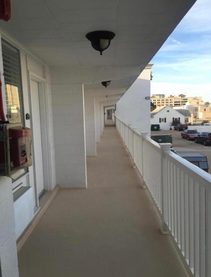 Hotel Oceans 2700 Virginia Beach Zewnętrze zdjęcie